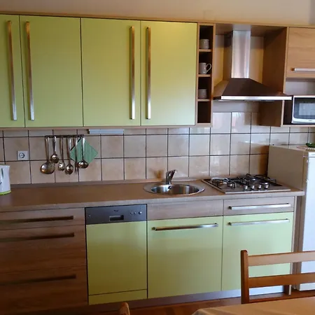 30080 - Libuska Apartment *