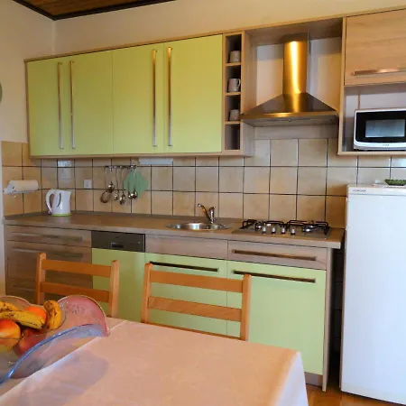 30080 - Libuska Apartman *